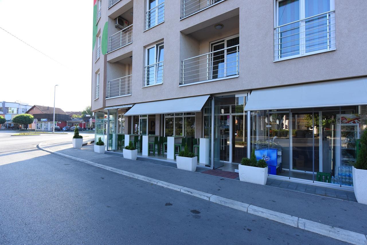 Aparthotel Park Brcko Exterior photo